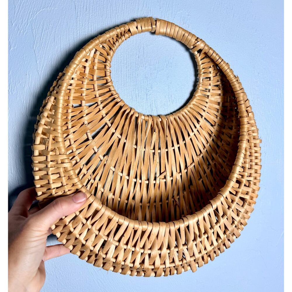 1970s Woven Wicker Wall Basket: Round Boho Farmhouse Decor (13-14" Tall) - Picture 8 of 10